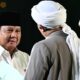 Presiden Prabowo Subianto menerima dokumen kesepakatan Ijtima Ulama Indonesia di Harlah PKB ke-28 JICC Jakarta.