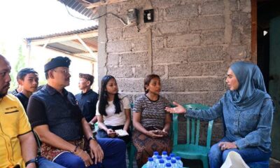 Wakil Ketua DPR RI Sari Yuliati bersama Anggota DPR RI Gde Sumarjaya Linggih mengunjungi keluarga korban pengeroyokan di Bali.