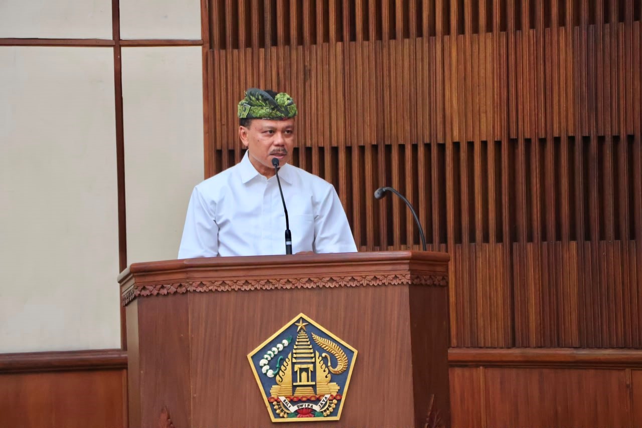 Sekretaris Daerah Provinsi Bali Dewa Made Indra menghadiri Entry Meeting Penilaian Maladministrasi Penyelenggaraan Pelayanan Publik Tahun 2026 di Kantor Gubernur Bali, Denpasar.
