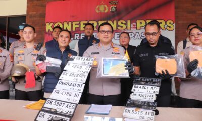 Kapolresta Denpasar Kombes Pol. Leonardo David Simatupang memberikan keterangan pers terkait pengungkapan 34 kasus 4C sepanjang Juli 2026.