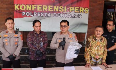 Kapolresta Denpasar Kombes Pol. Leonardo D. Simatupang memberikan keterangan kepada media terkait kematian WNA asal Australia di ruang detensi Imigrasi.