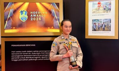 Brigadir Renita Rismayanti dari Divisi Hubungan Internasional Polri meraih Hoegeng Awards 2026 kategori Polisi Inovatif.