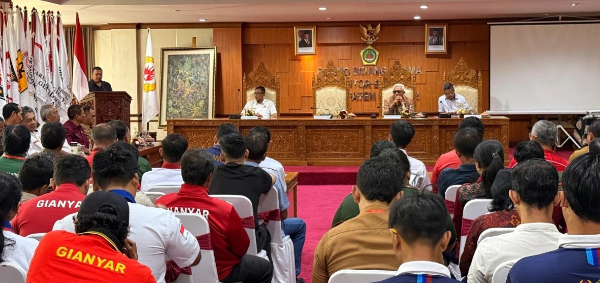 Sekda Kabupaten Gianyar I Gusti Bagus Adi Widhya Utama membuka Musorkab KONI Gianyar di Ruang Sidang Kantor Bupati Gianyar.