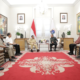 Bupati Badung Adi Arnawa mendampingi Gubernur Bali Wayan Koster saat audiensi dengan Gubernur DKI Jakarta Pramono Anung di Balai Kota DKI Jakarta.
