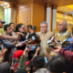 Ketua Umum PWI Pusat Akhmad Munir dan Ketua Umum AFPI Entjik S. Djafar memberikan keterangan usai Workshop Jurnalistik Pindar di Aryaduta Hotel Tugu Tani, Jakarta.