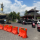 Kepala Dishub Buleleng Gede Gunawan Adnyana Putra memaparkan rekayasa lalu lintas di kawasan Catus Pata jelang Buleleng Festival 2026.