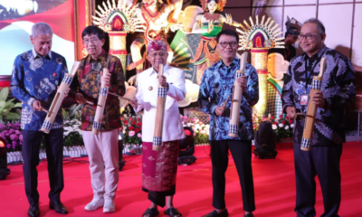 Gubernur Bali Wayan Koster menghadiri kegiatan kolaborasi AI for Education bersama Telkomsel dan Gasing Academy di Gedung Wiswasabha Utama, Kantor Gubernur Bali.