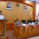 Bupati Badung Wayan Adi Arnawa membuka Bimtek Peningkatan Kapasitas bagi Kaling dan Kelian Banjar Dinas se-Kecamatan Kuta Utara di Ruang Rapat Kantor Camat Kuta Utara.
