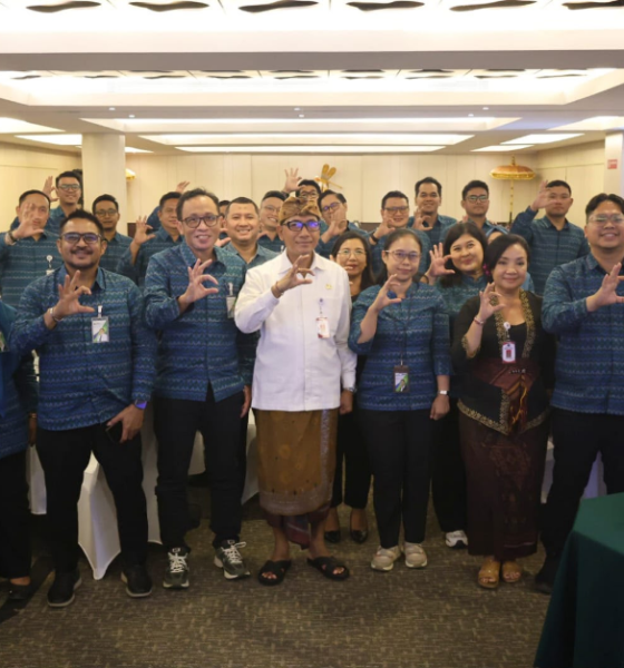 Sekda Denpasar Eddy Mulya menjadi narasumber Rakorda BPJS Ketenagakerjaan Banuspa di Prime Plaza Hotel, Sanur