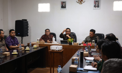 Wawali Arya Wibawa kunjungan kerja ke Perusahaan Daerah Pasar Kota Denpasar didampingi jajaran manajemen