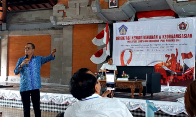 Emmanuel Dewata Oja bawakan materi UU Pers dan Sengketa Pers dalam OKK PWI Bali 2026 di Gedung PWI Bali