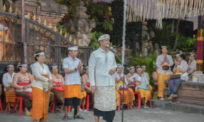Wabup Badung Bagus Alit Sucipta menghadiri Upacara Pitra Yadnya dan Manusa Yadnya di Jaba Pura Dalem Kahyangan Penataran Tegaljaya, Dalung.