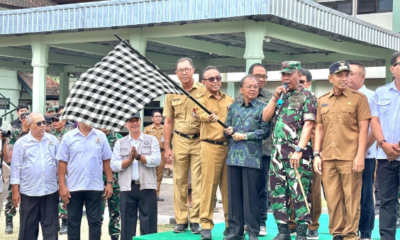 Walikota Denpasar I Gusti Ngurah Jaya Negara bersama Gubernur Bali Wayan Koster menghadiri pemberangkatan bantuan logistik korban gempa bumi Nusa Tenggara Timur di Makorem 163/Wira Satya.