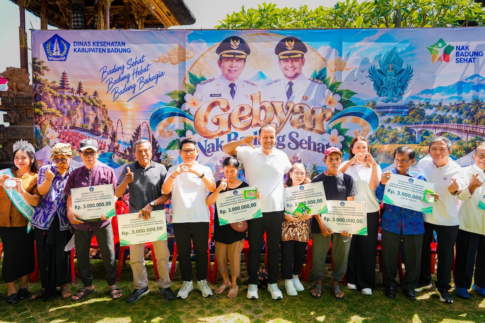 Bupati Adi Arnawa bersama Wabup Bagus Alit Sucipta membuka Gebyar GENTA 2026 di Desa Dalung