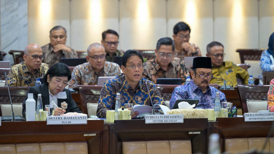 Menteri Keuangan Purbaya Yudhi Sadewa dalam Rapat Kerja dengan Komisi XI DPR RI mengenai Pengantar Asumsi Dasar RUU APBN TA 2027 di Jakarta, Selasa (1/9).