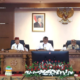 Ketua DPRD Provinsi Bali Dewa Made Mahayadnya memimpin Rapat Paripurna membahas LKPJ dan pidato setahun kepemimpinan Koster-Giri
