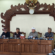 Anggota Pansus TRAP DPRD Bali I Wayan Tagel Winarta saat RDP bersama PT Pasir Toya Anyar Kubu di Ruang Rapat Banmus DPRD Bali.