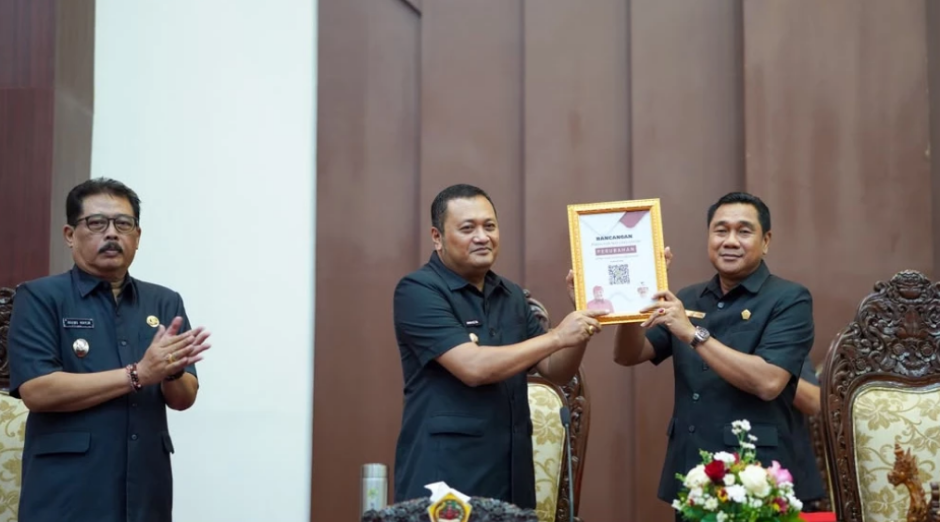 Bupati Mahayastra Sampaikan Rancangan Perubahan APBD Gianyar 2026