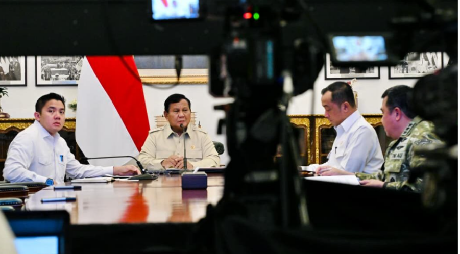 Presiden Prabowo Perintahkan Usut Kesengajaan Pembakaran Hutan