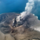 Sebaran abu vulkanik akibat erupsi Gunung Anak Krakatau yang berdampak pada wilayah Jakarta dan sekitarnya.