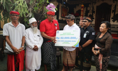 Walikota Jaya Negara Serahkan Santunan Kematian Sulinggih