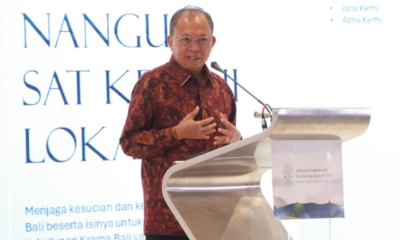 Gubernur Bali Wayan Koster memberikan sambutan Aksi Iklim Bali dalam Indonesia Carbon and Biodiversity Summit 2026 di Nusa Dua.