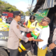 Polsek Dentim Salurkan Beras Murah di Pasar Biaung