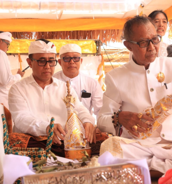 Walikota Jaya Negara Ikuti Prosesi Ngajum Karya Serangan