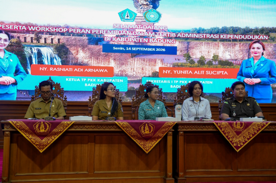 Ketua TP PKK Badung Buka Workshop Adminduk