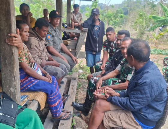 Dandim Sumba Barat Melayat Korban Penembakan