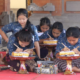 Gen-Z Buleleng Antusias Ikuti Workshop Nyurat Lontar