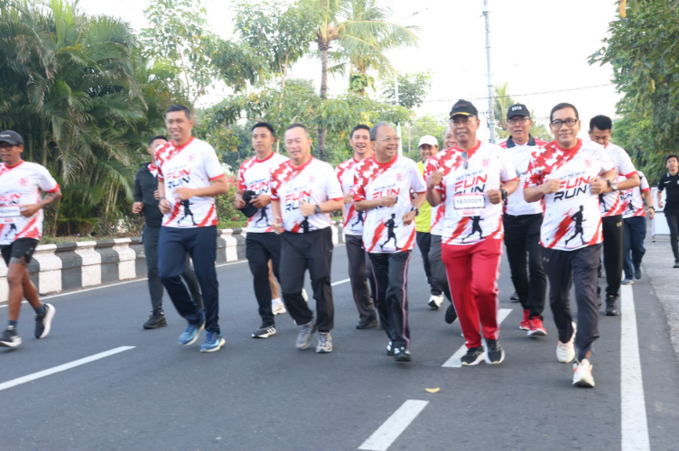 Sekda Eddy Mulya Hadiri Prima Fun Run HUT TNI