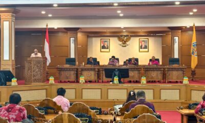 Paripurna dprd bali