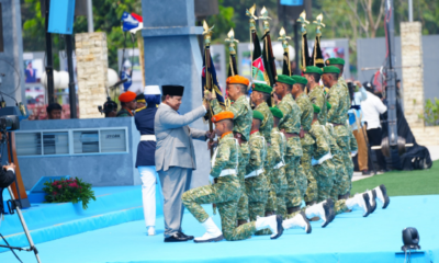 Presiden Prabowo Pimpin Upacara HUT ke-81 TNI