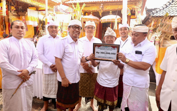 Wawali Arya Wibawa hadiri Karya Ngenteg Linggih di Kerobokan