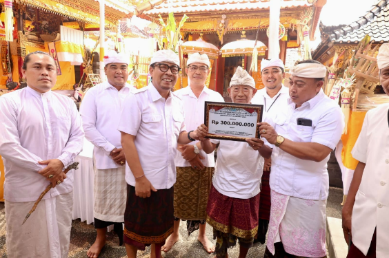 Wawali Arya Wibawa hadiri Karya Ngenteg Linggih di Kerobokan