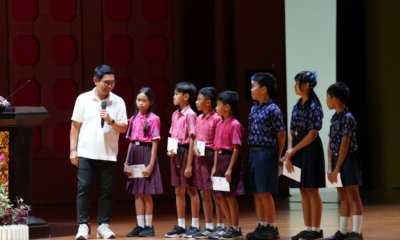 Bupati Adi Arnawa sapa anak-anak saat sosialisasi PSBS di Puspem Badung