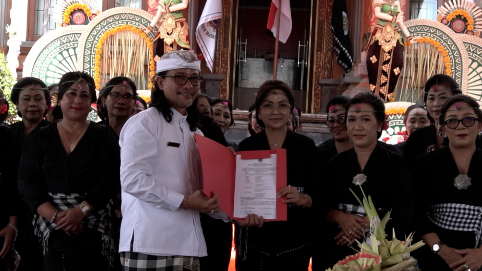 Rasniathi Adi Arnawa Dilantik Jadi Duta Budaya dan Ketua Pakis MDA Badung