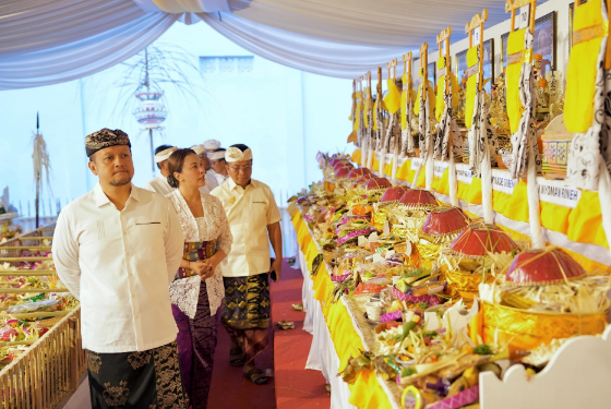 Wabup Bagus Alit Sucipta Hadiri Karya Atma Wedana dan Manusa Yadnya Desa Punggul