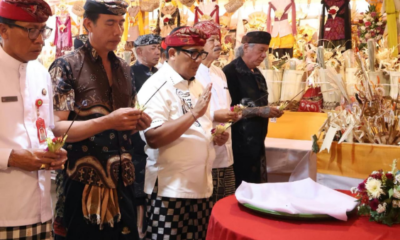 Bupati Tabanan Hadiri Karya Pelebon dan Memukur