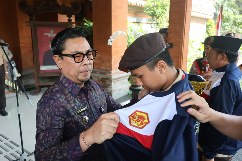 Pelepasan Kontingen Pramuka Denpasar