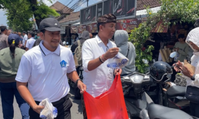 Pemkab Badung Bagikan Logistik di SPBU