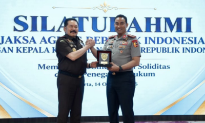 Kapolri Kunjungi Kejaksaan Agung
