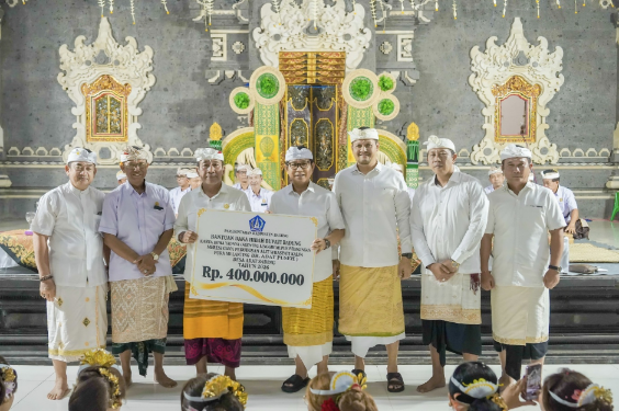 Bupati dan Wabup Badung Hadiri Karya Ngenteg Linggih
