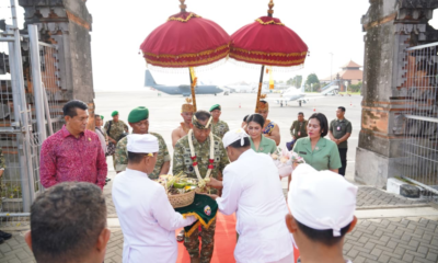 Penyambutan Pangdam IX/Udayana dengan Tepung Tawar
