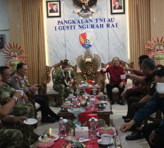 Gubernur Koster Sambut Pangdam IX/Udayana