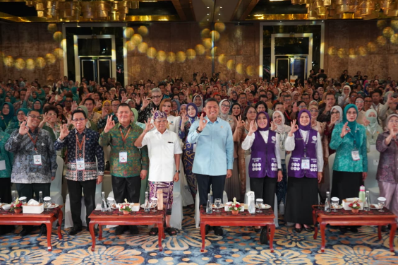 Gubernur Koster hadiri rapat penguatan tata kelola lembaga