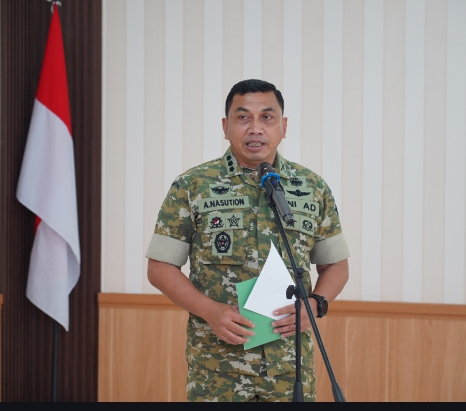 Kapendam IX/Udayana Kolonel Amrizal Nasution