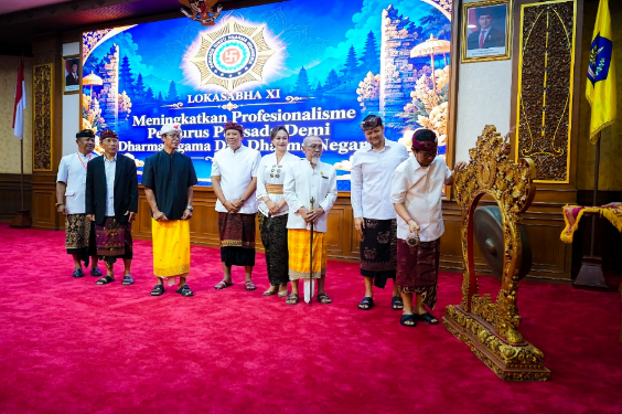 Bupati Adi Arnawa Buka Lokasabha XI PHDI Badung